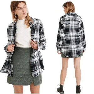 MADEWELL | Midnight Green Flannel Sunday Shirt in Cronston Plaid Size S